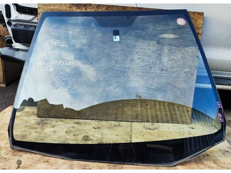 Лобовое стекло Хонда Фит в Елабуге 255791